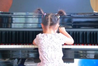 やり抜く力を育てるピアノ教室